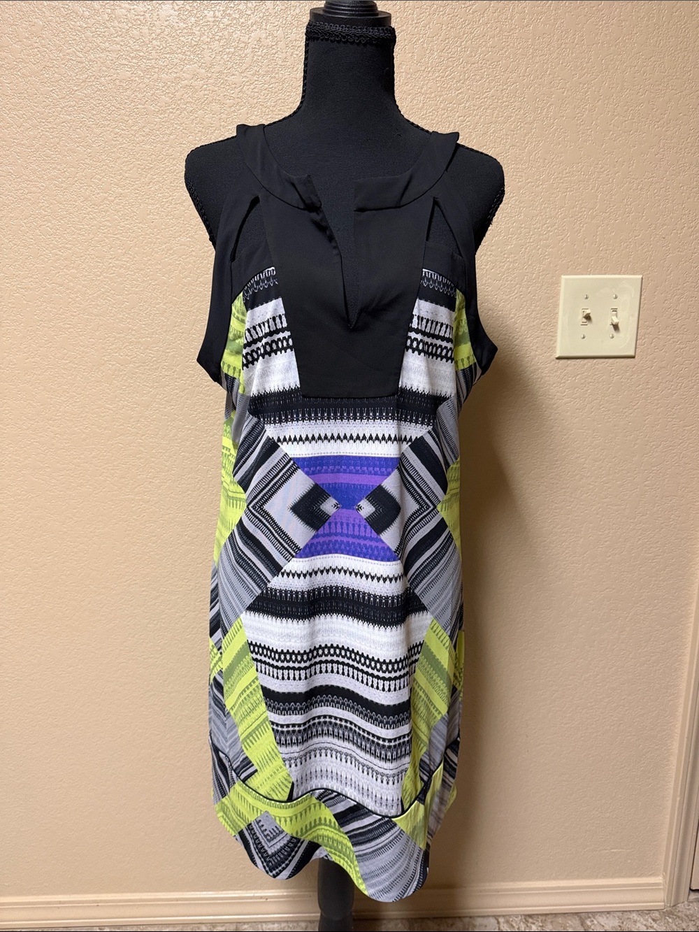 BCBGMaxAzria Black, Lime & Purple Geometric Sleeveless Dress